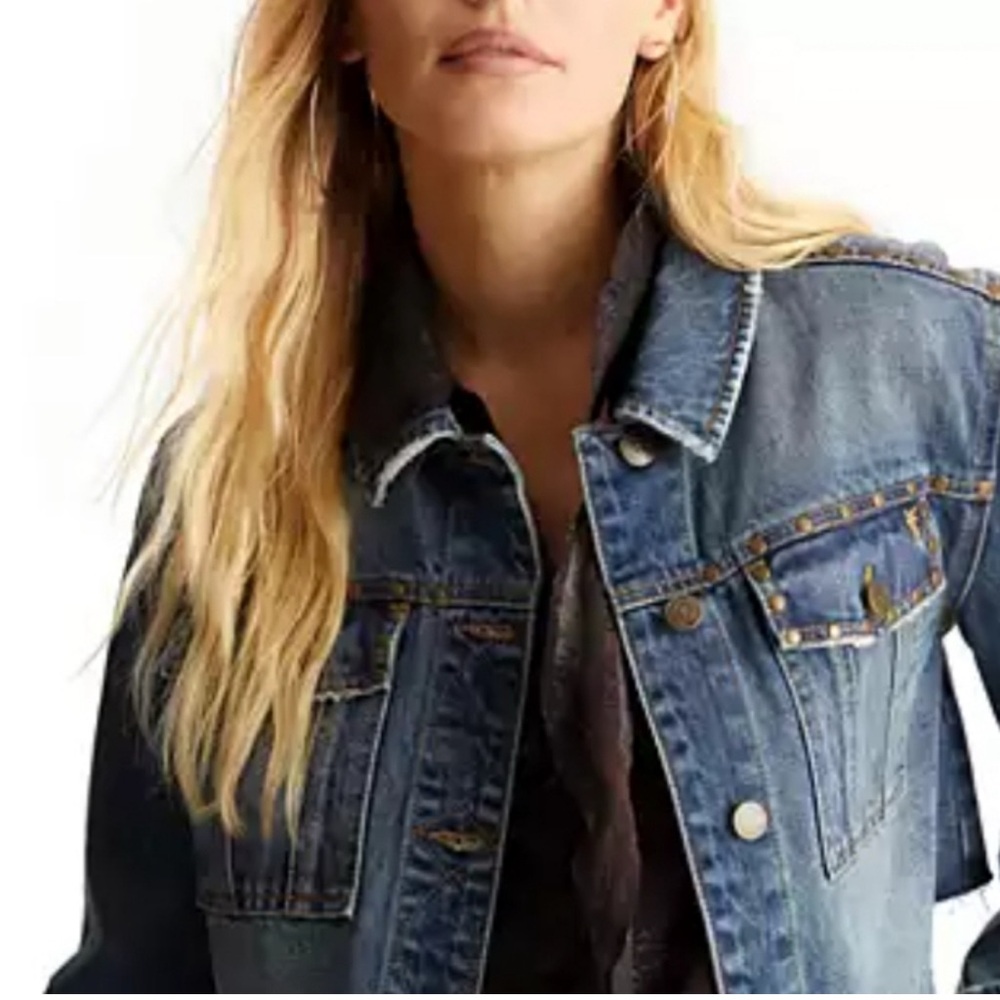 NWOT Women's Studded Cotton Cargo Denim Jacket Size XS - Picture 2 of 7